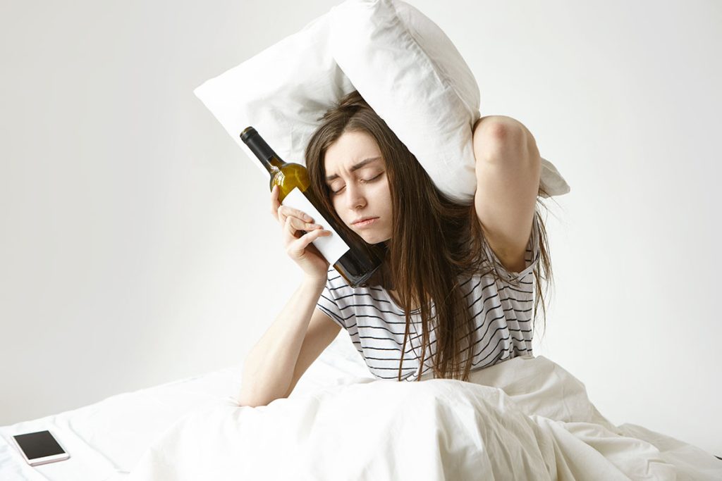 Dry January - місяць без алкоголю. Як замінити вечірнє вино на CBD/CBN?